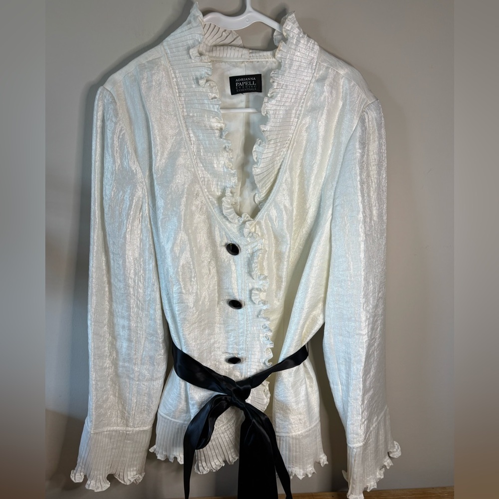 Adrianna Papell Cream Evening Blouse‎